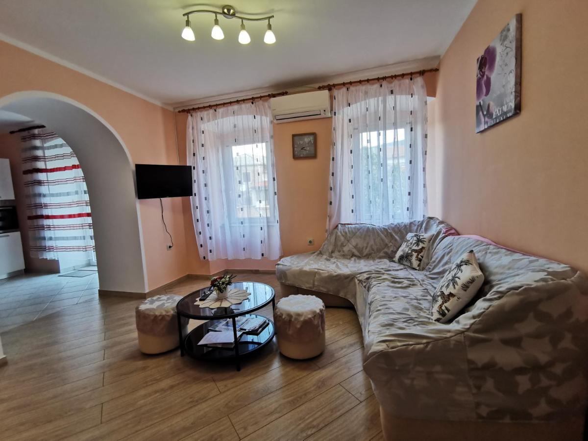 Apartman Pod Nehajem Lejlighed Senj  Eksteriør billede