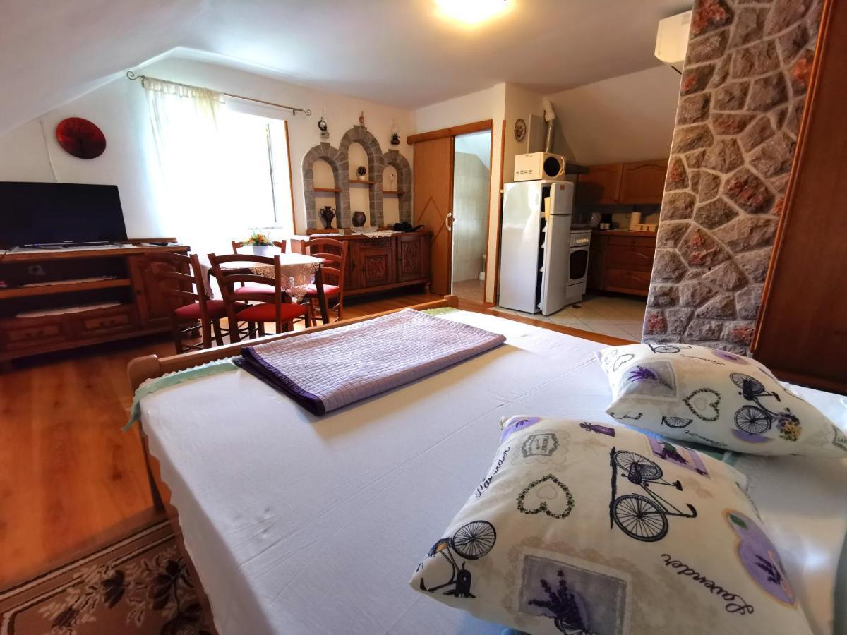 Apartman Pod Nehajem Lejlighed Senj  Eksteriør billede